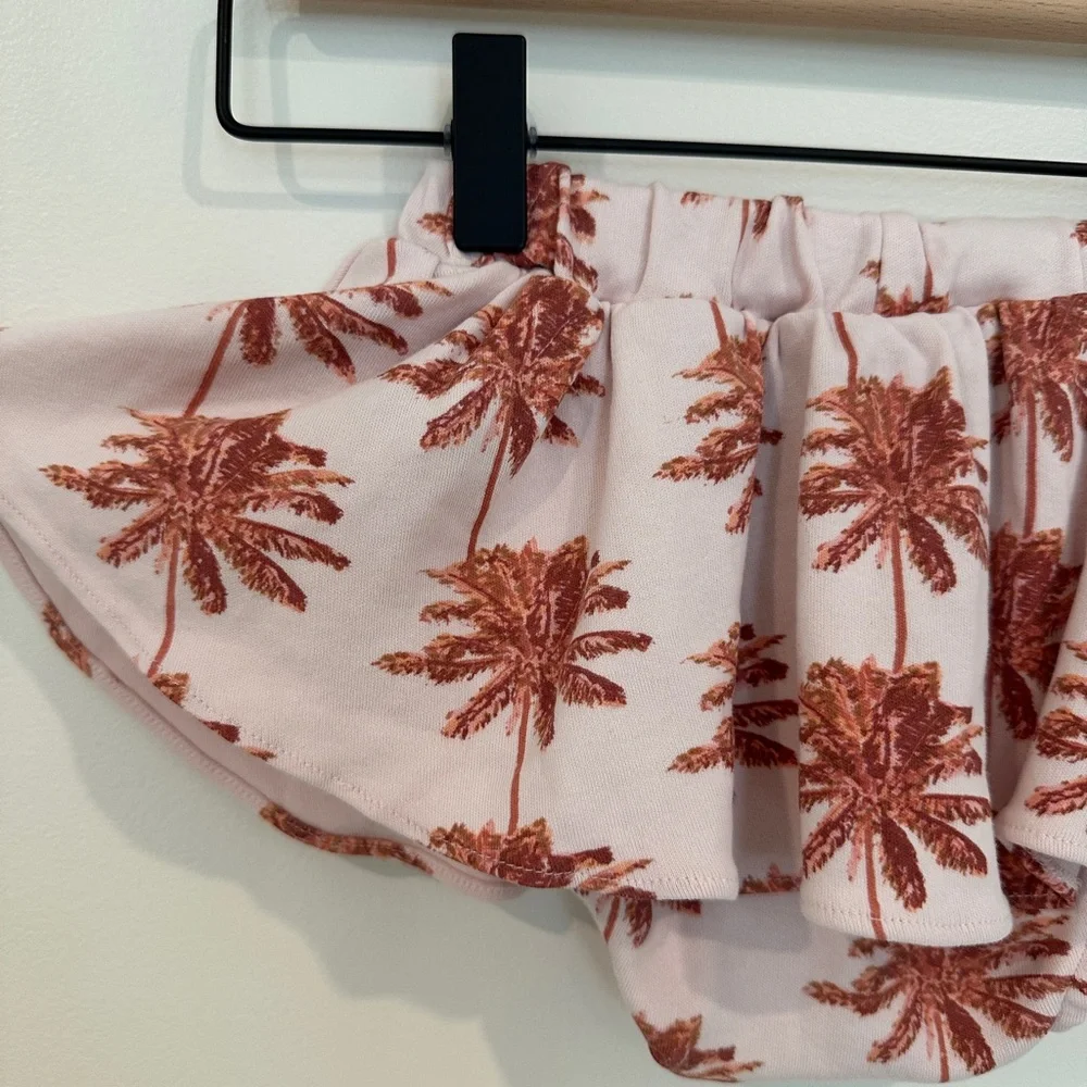 Kate Quinn Pink Skirted Bummies with Tropical Palm Print - Picture 3 of 4